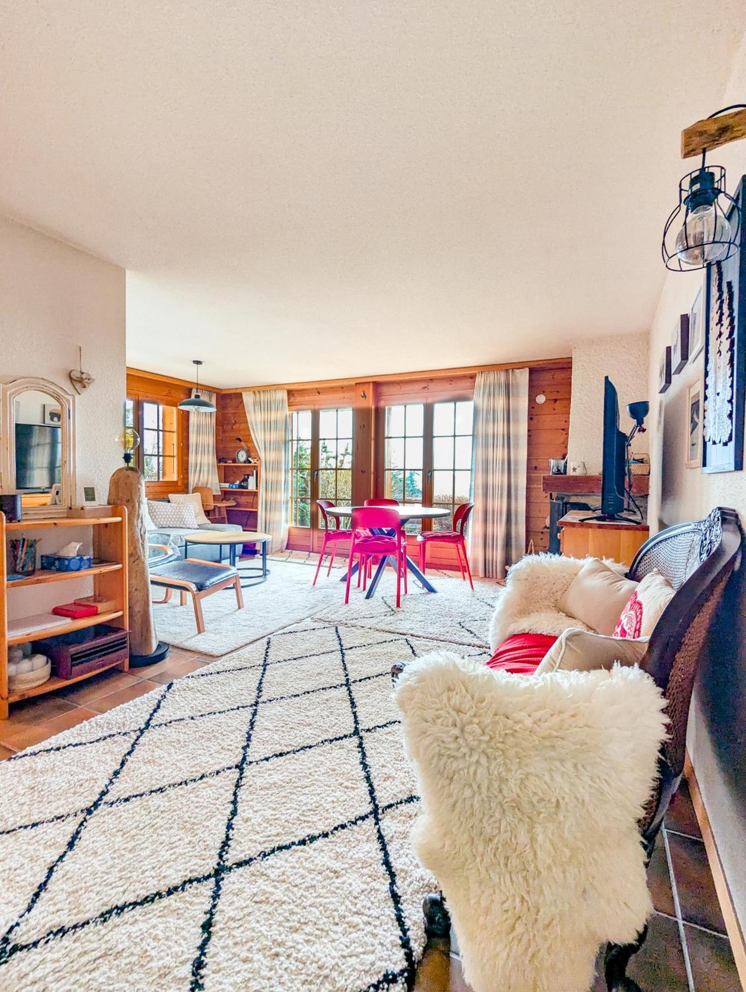 Apartamento Centered Ski/swim Ap. W/ Private Yard & Fireplace Anzère